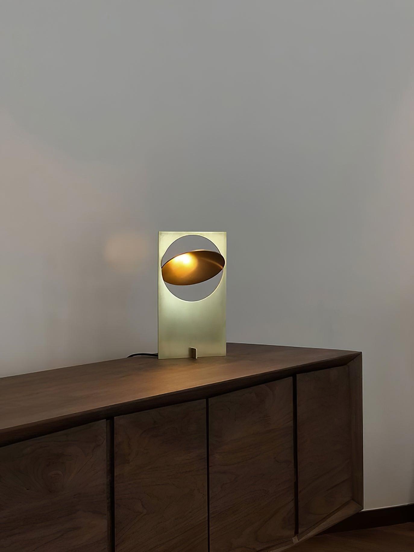 OBJ-01 Table Lamp - Cueteks