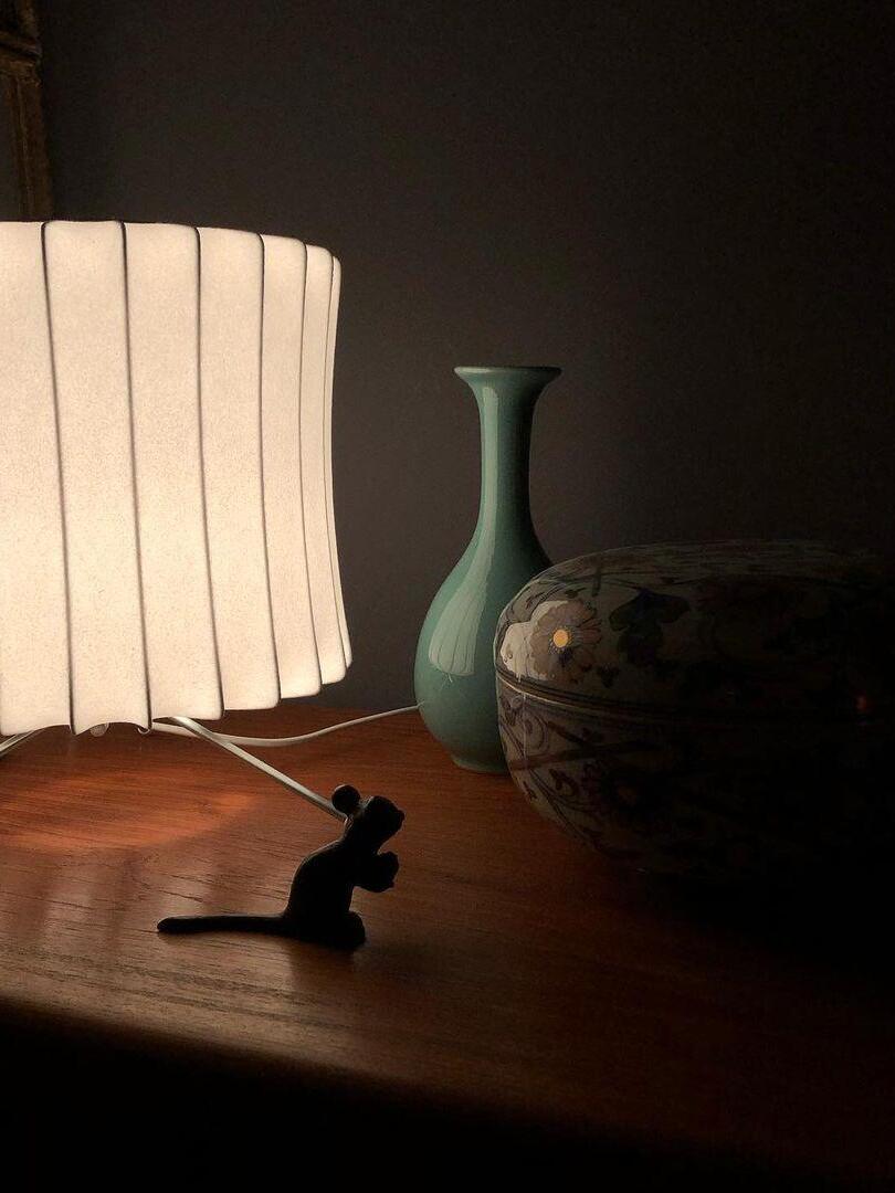 White Nelson Ball Shape Tripod Table Lamp - Cueteks