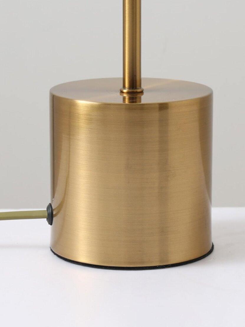 Linear Table Lamp - Cueteks
