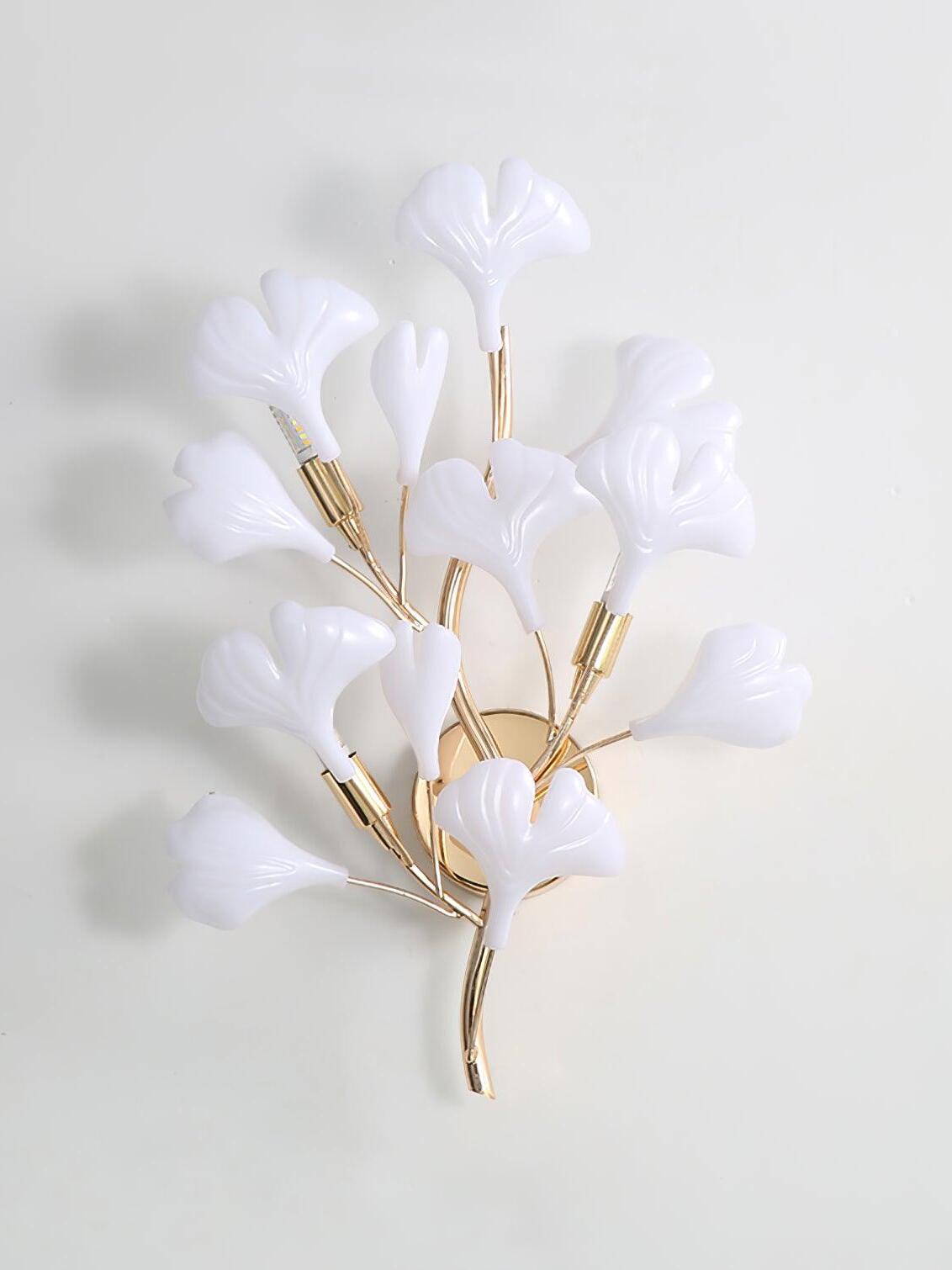 Classic Ceramics Flower Gingko Wall Lamp - Cueteks
