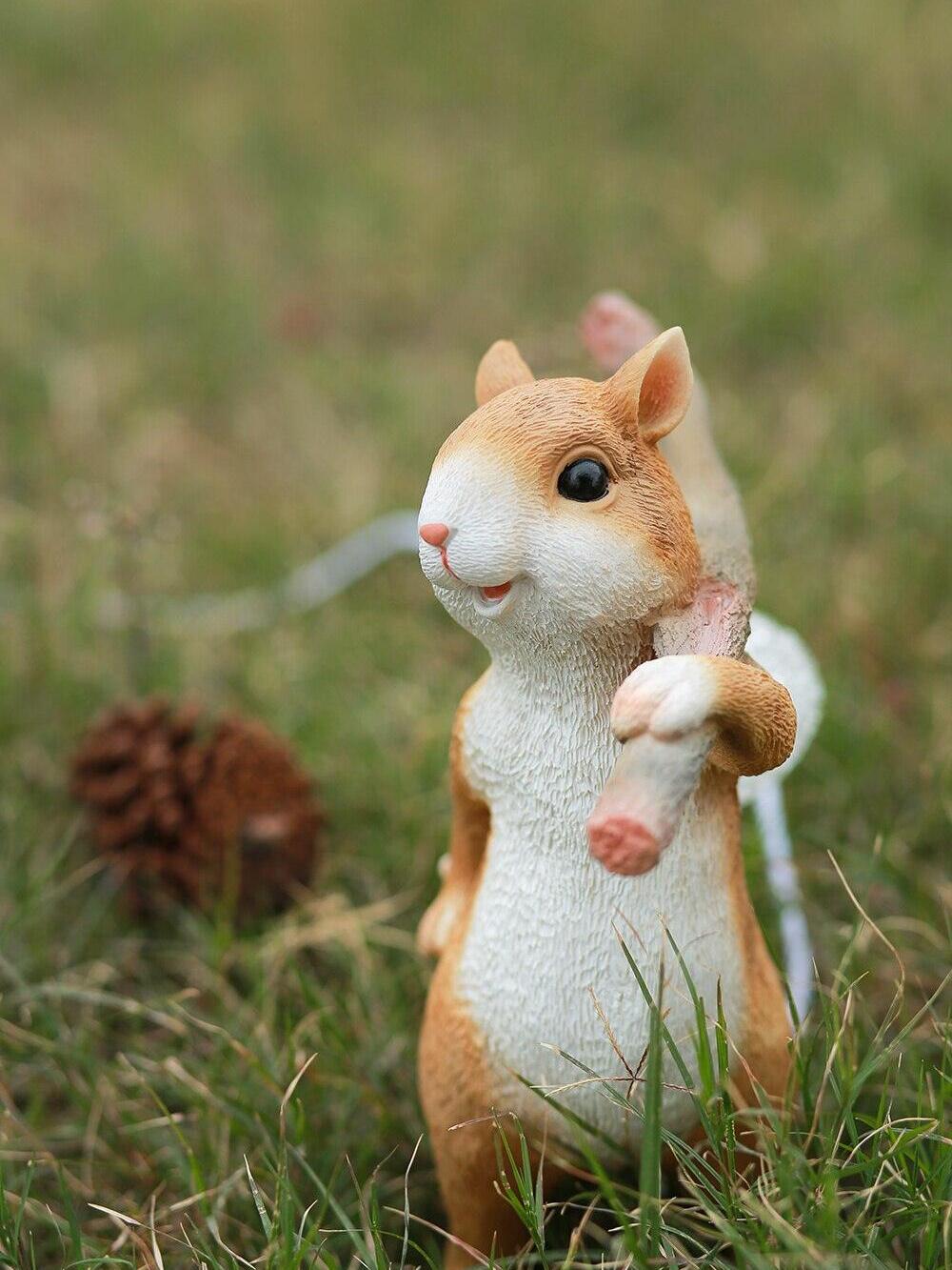 Squirrel Table Lamp - Cueteks