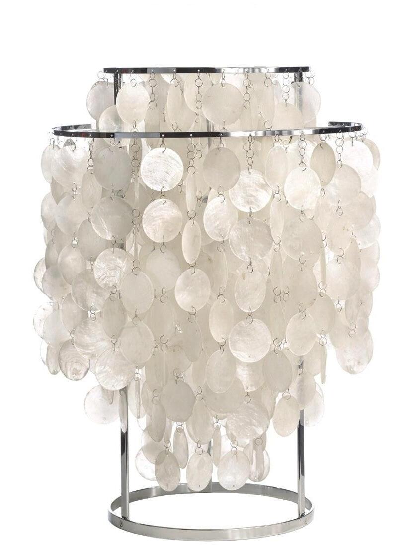 Isolated round-base lamp with full pale shell-disc arrangement