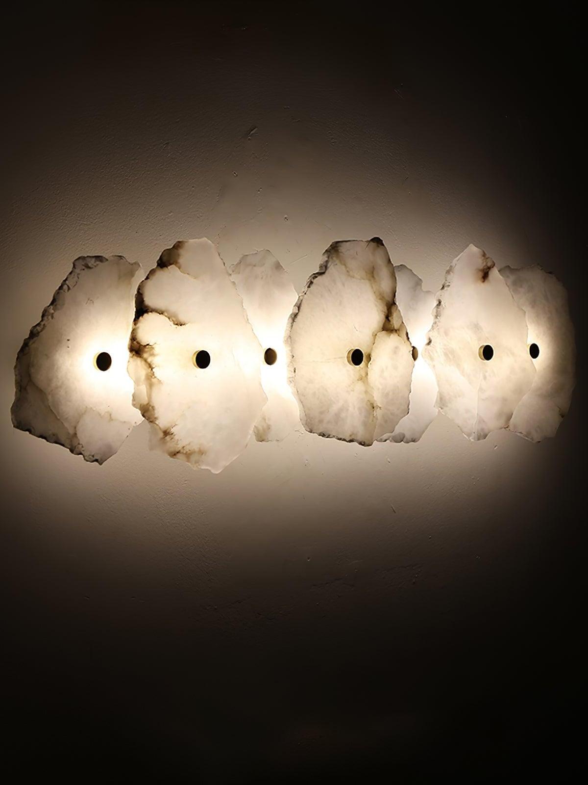 Petra Wall Lamp - Cueteks
