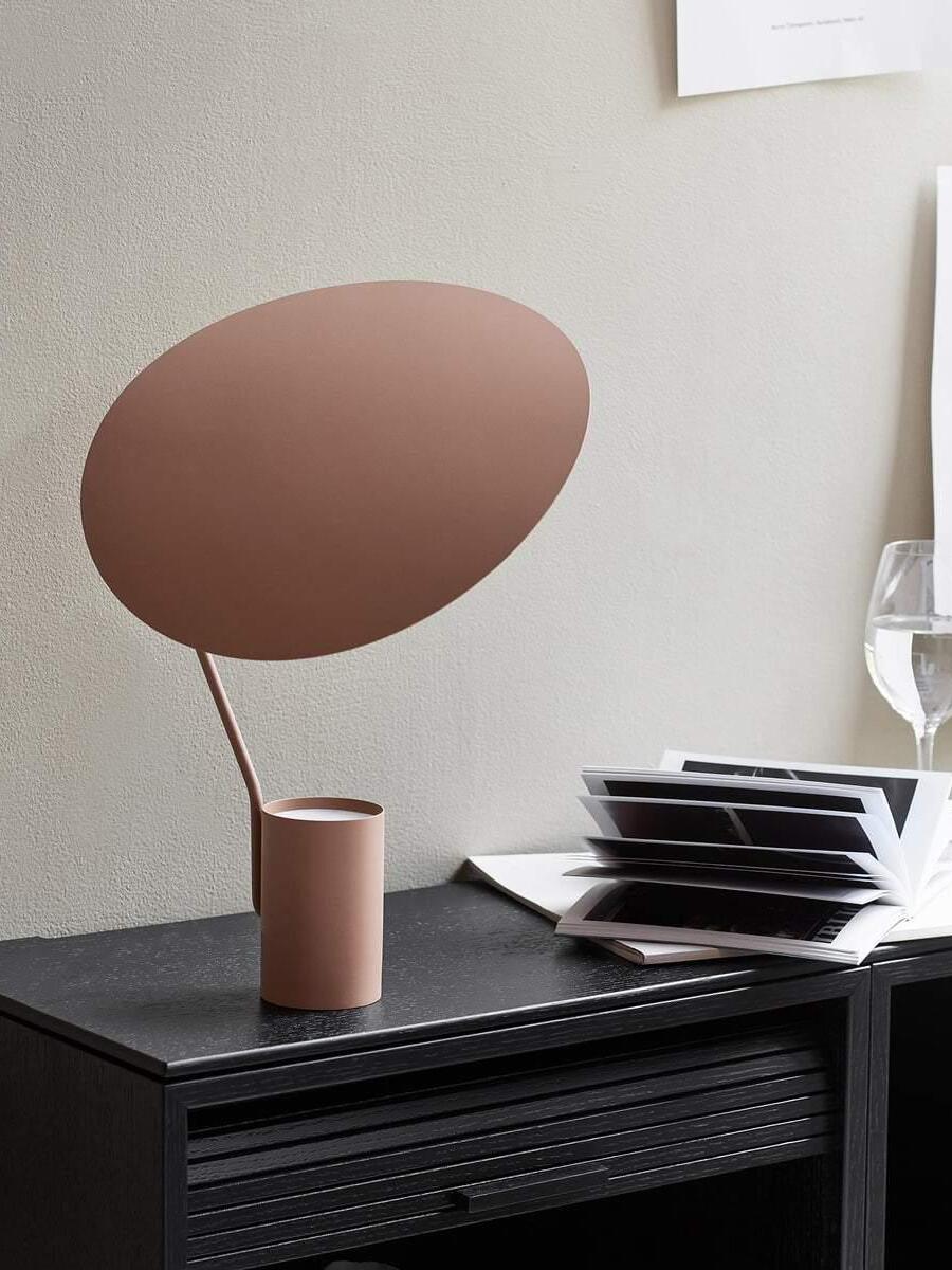 Creative Ombre Leaf Shape Table Lamp - Cueteks