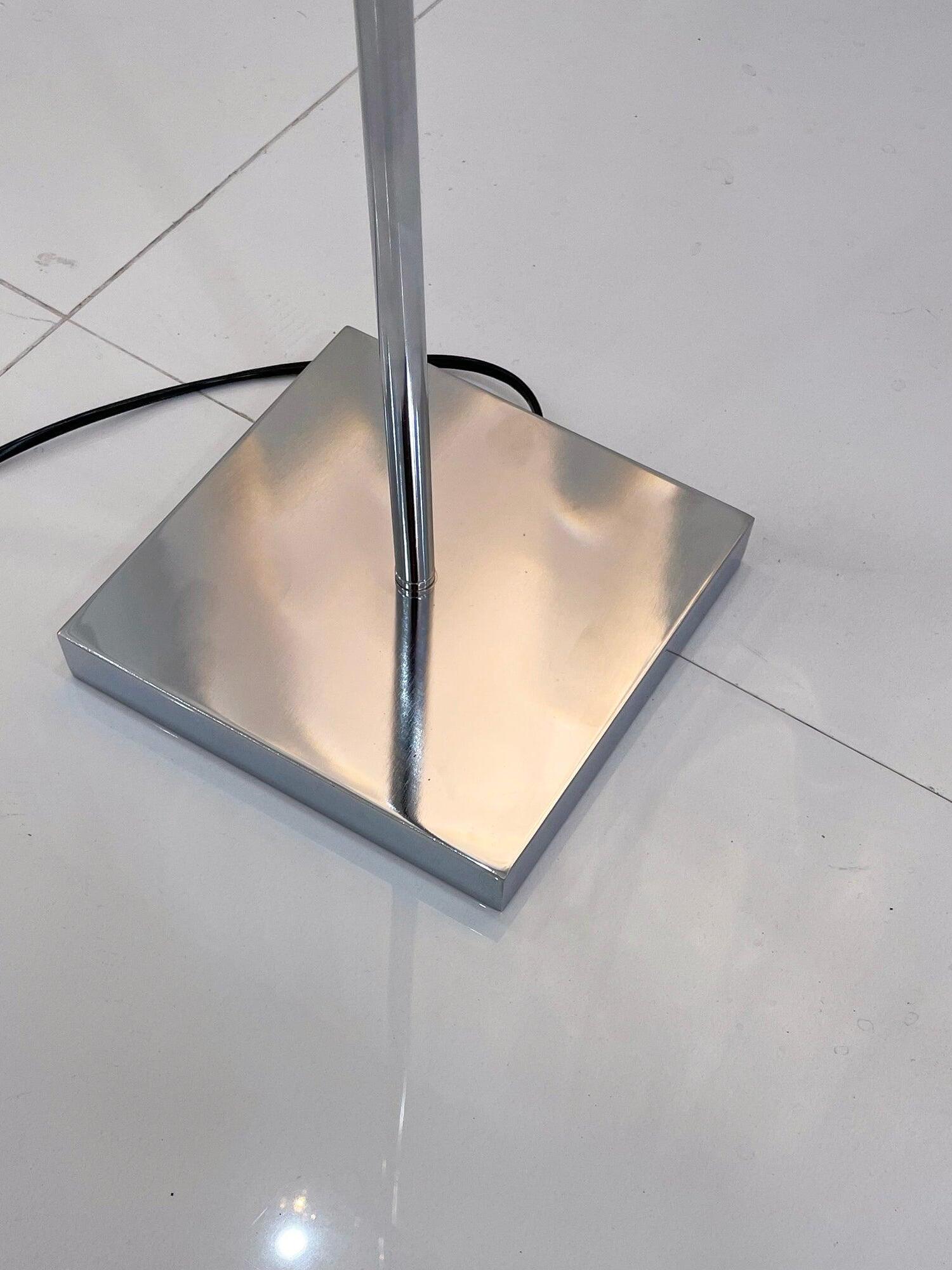Wa Wa Floor lamp - Cueteks