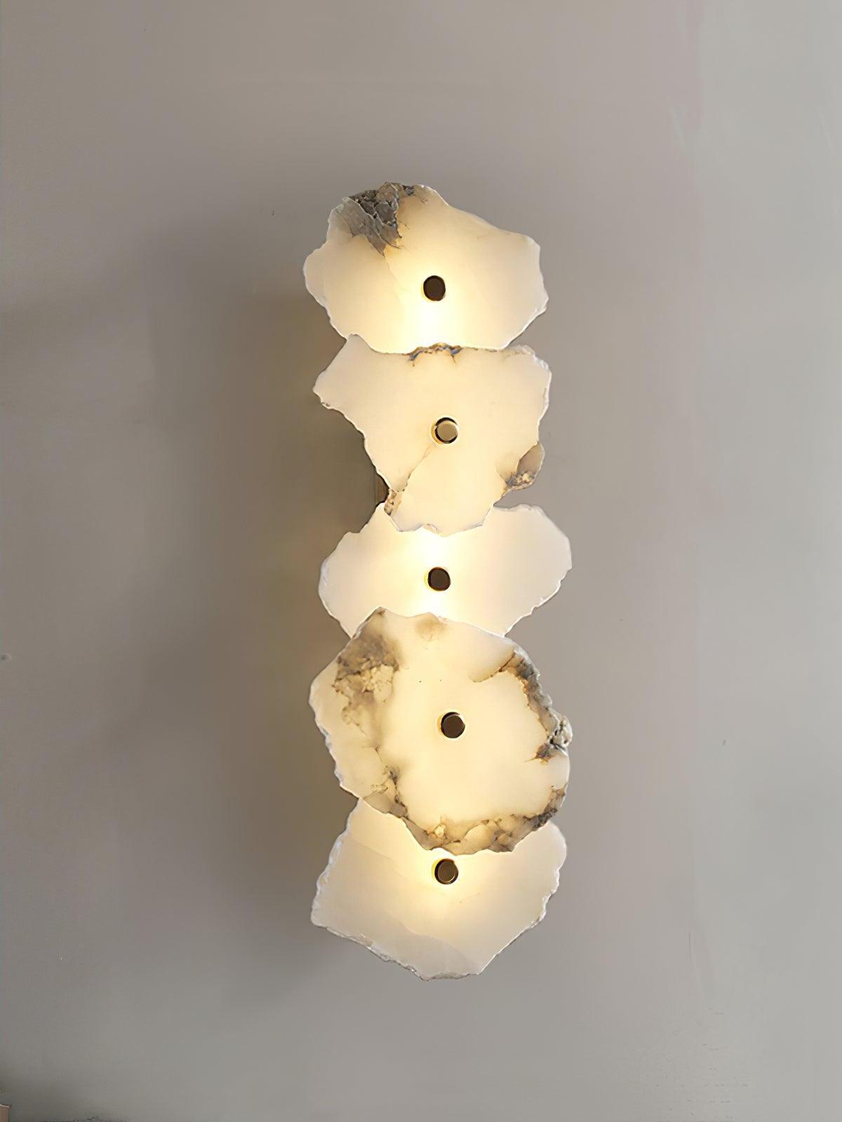 Petra Wall Lamp - Cueteks