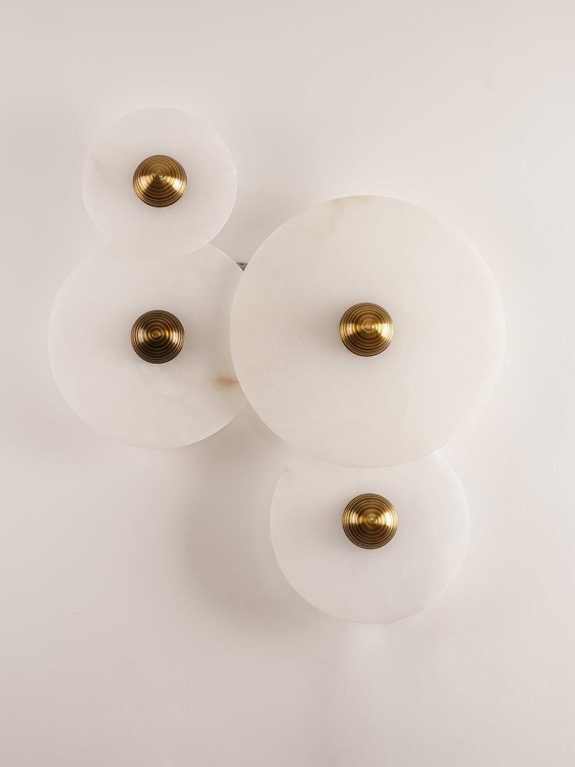 Median Sconce - Cueteks