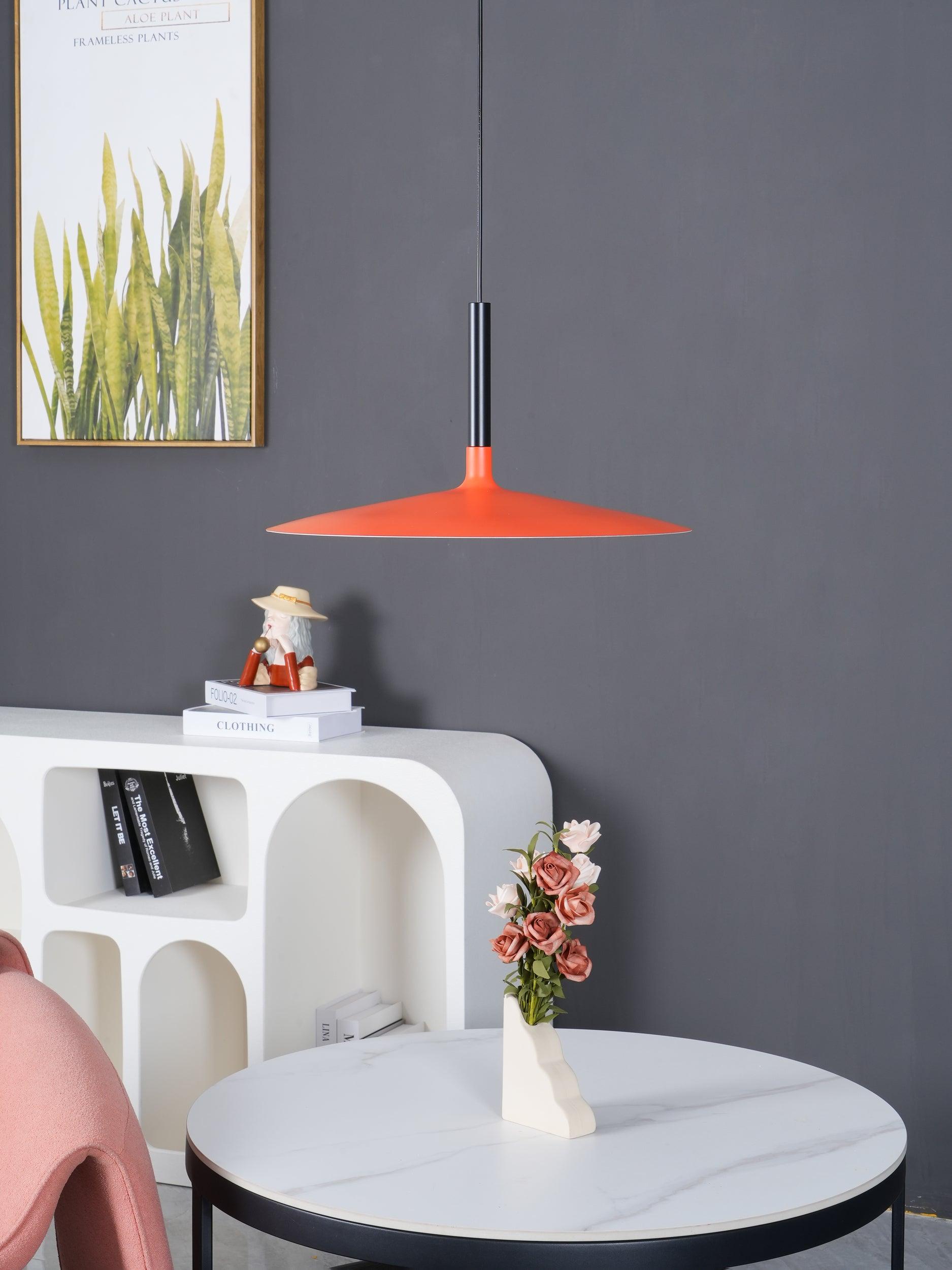 Aplomb Metal Pendant Lamp - Cueteks