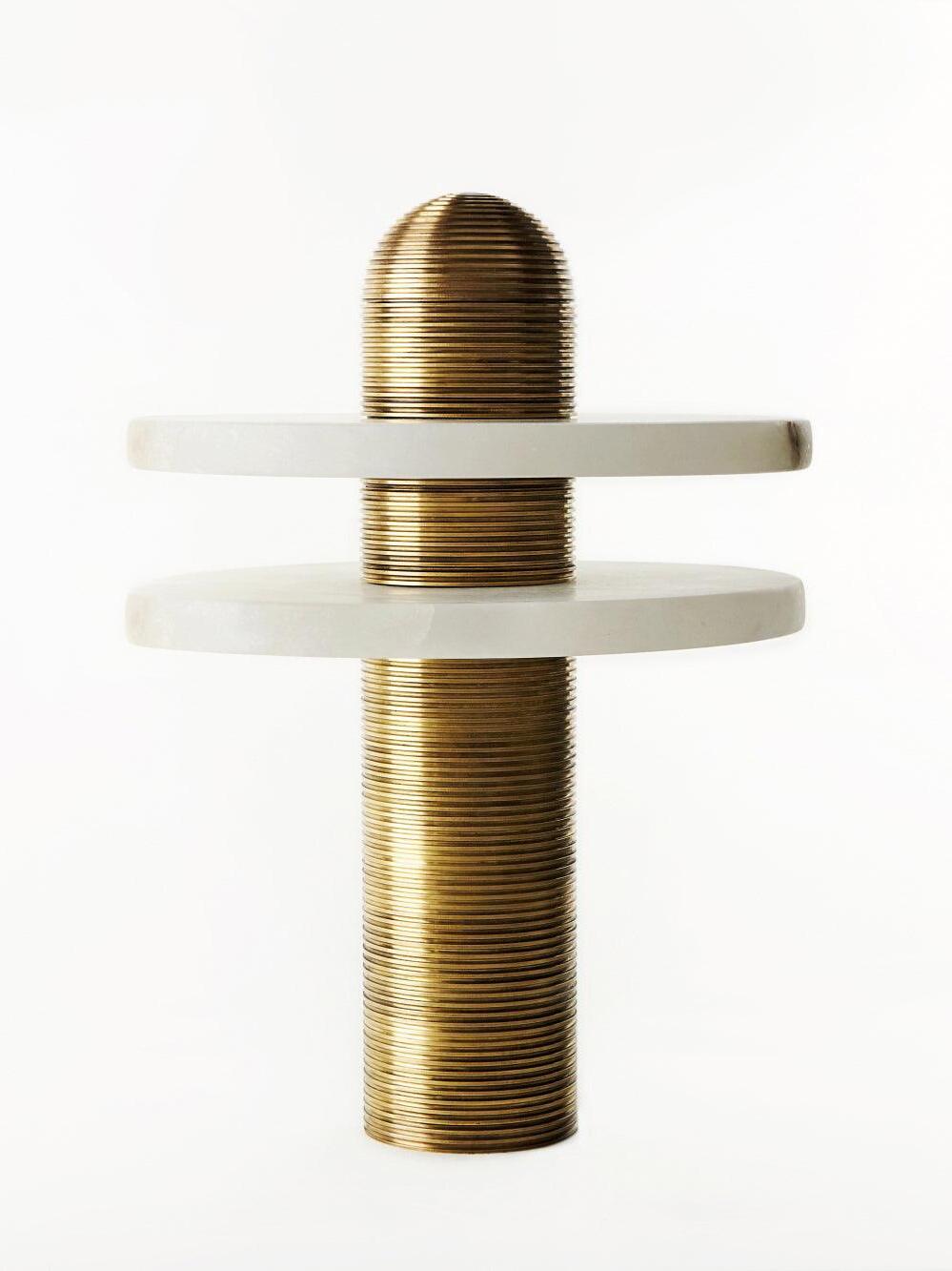 Median Table Lamp - Cueteks