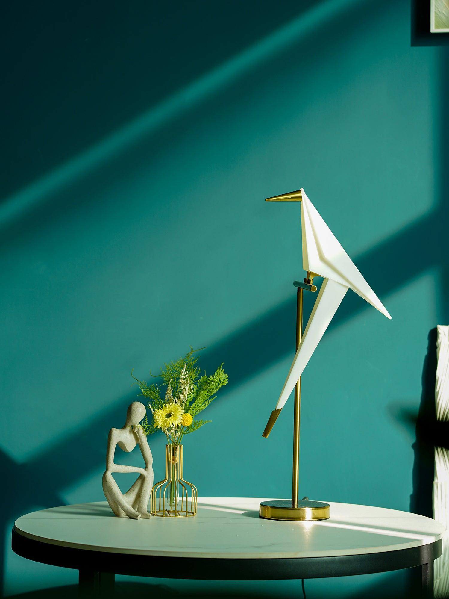 Perching Bird Table lamp - Cueteks