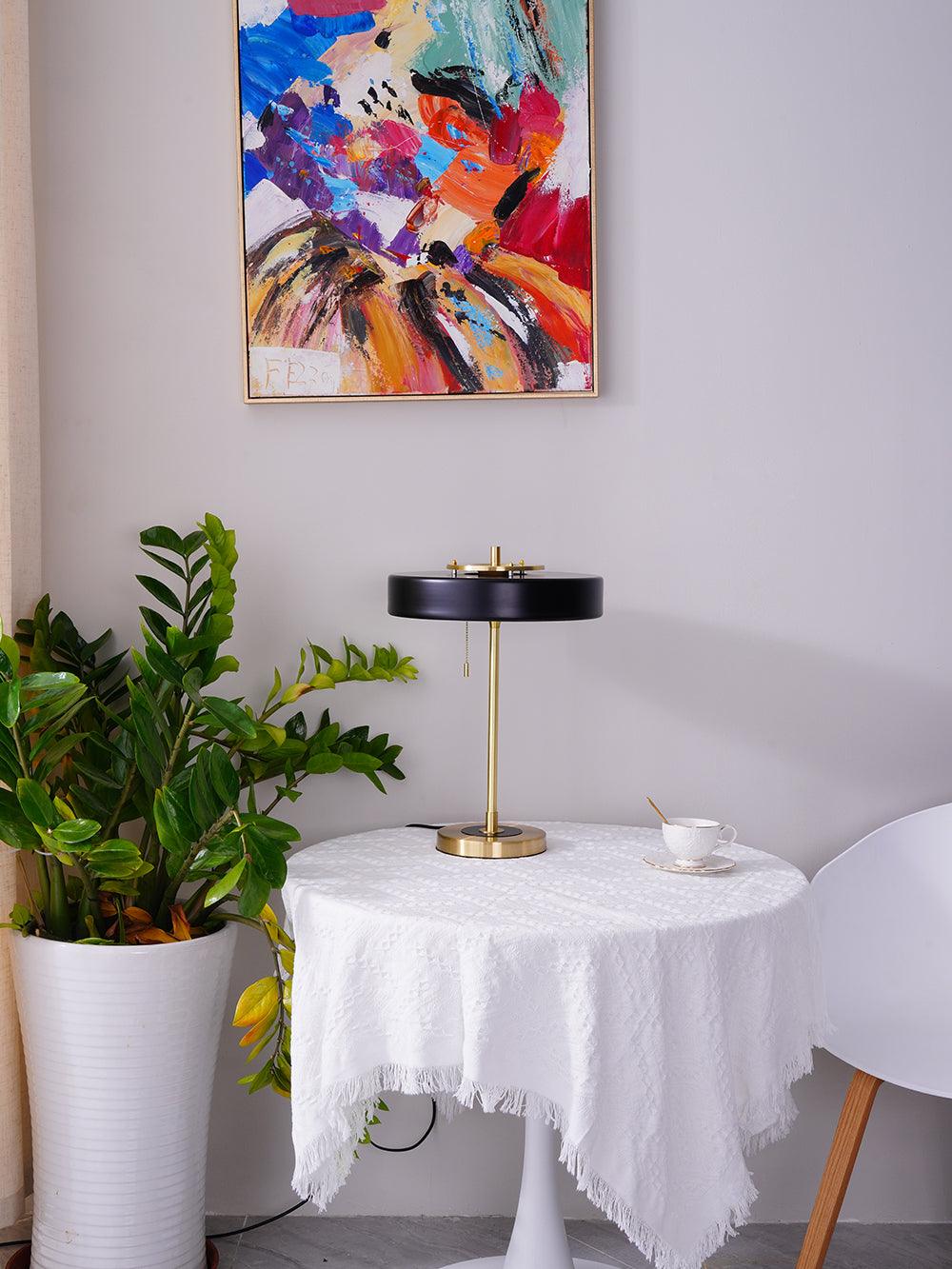 Revolve Table Lamp - Cueteks