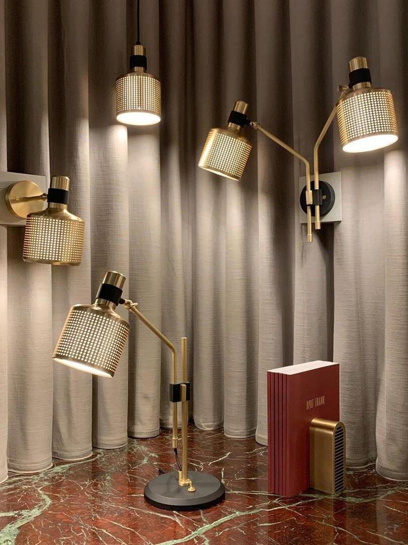 Riddle Table Lamp - Cueteks