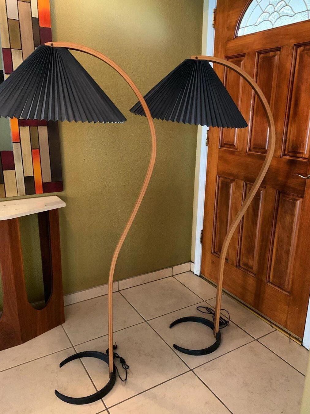 Caprani Floor Lamp - Cueteks