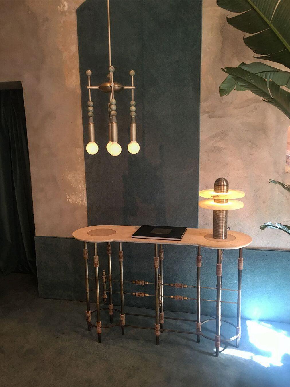 Median Table Lamp - Cueteks