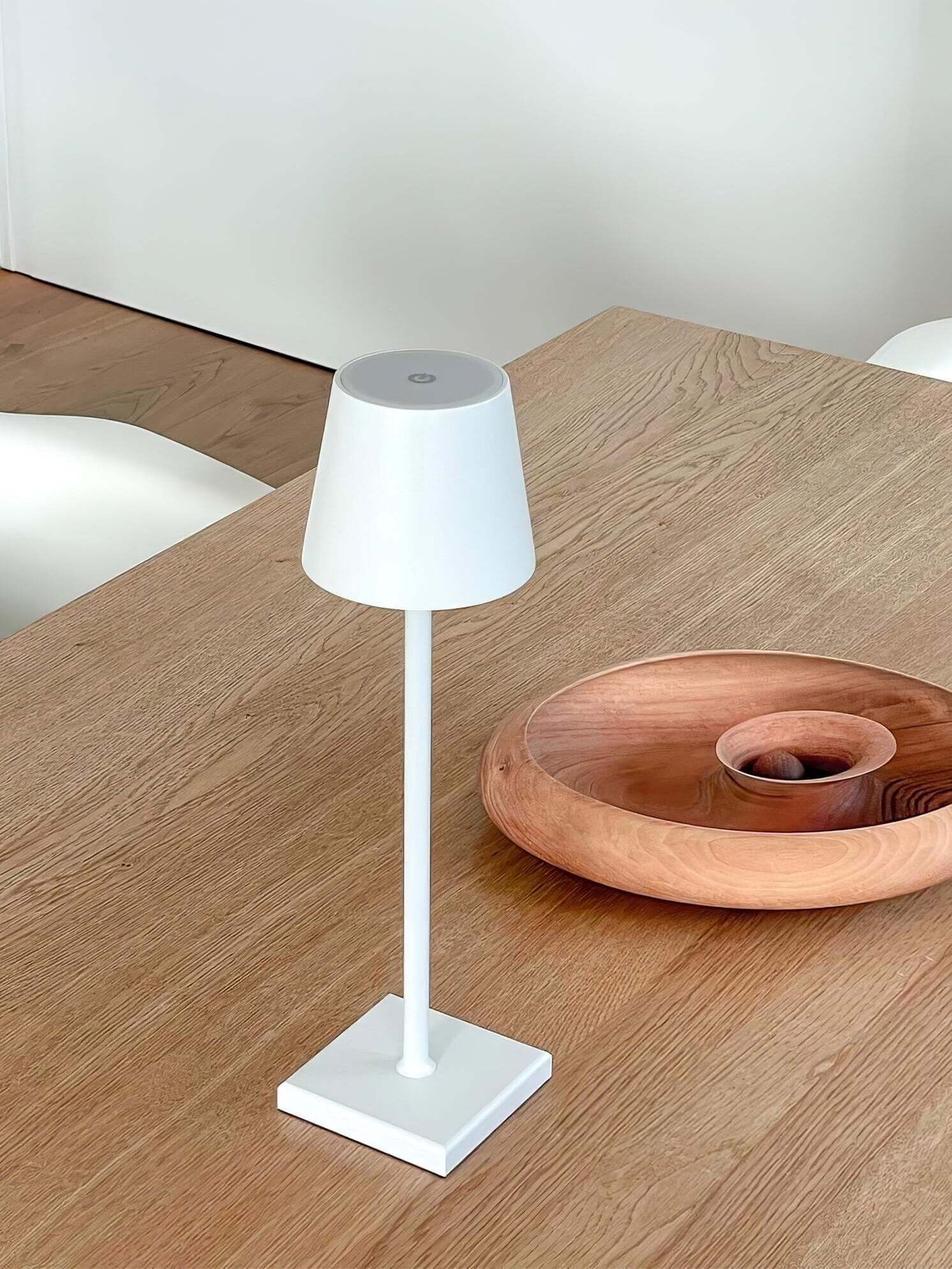 Macaroon Pro Rechargeble Table Lamp - Cueteks