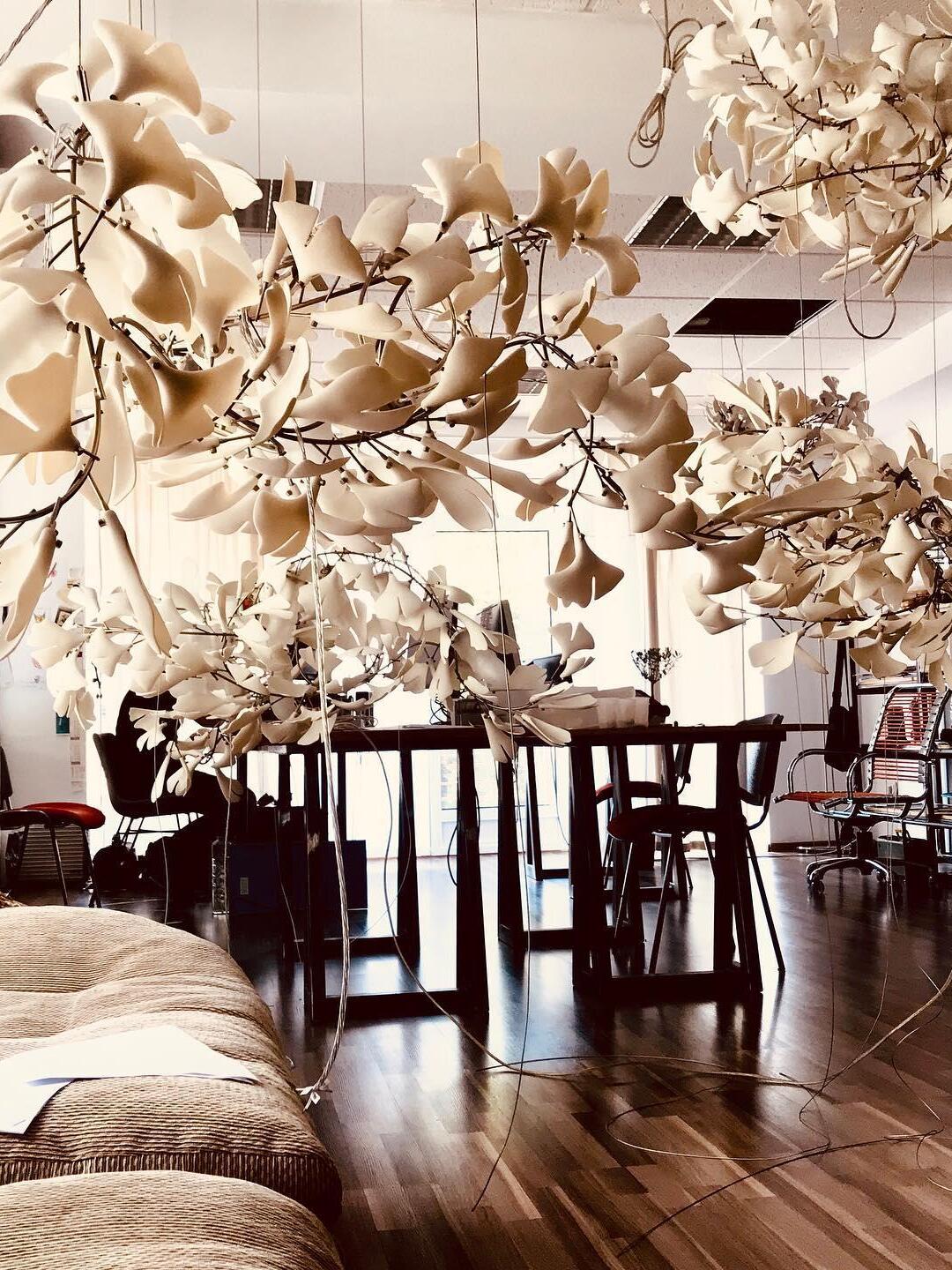 Creative Ceramics Gingko Flower Chandelier G - Cueteks