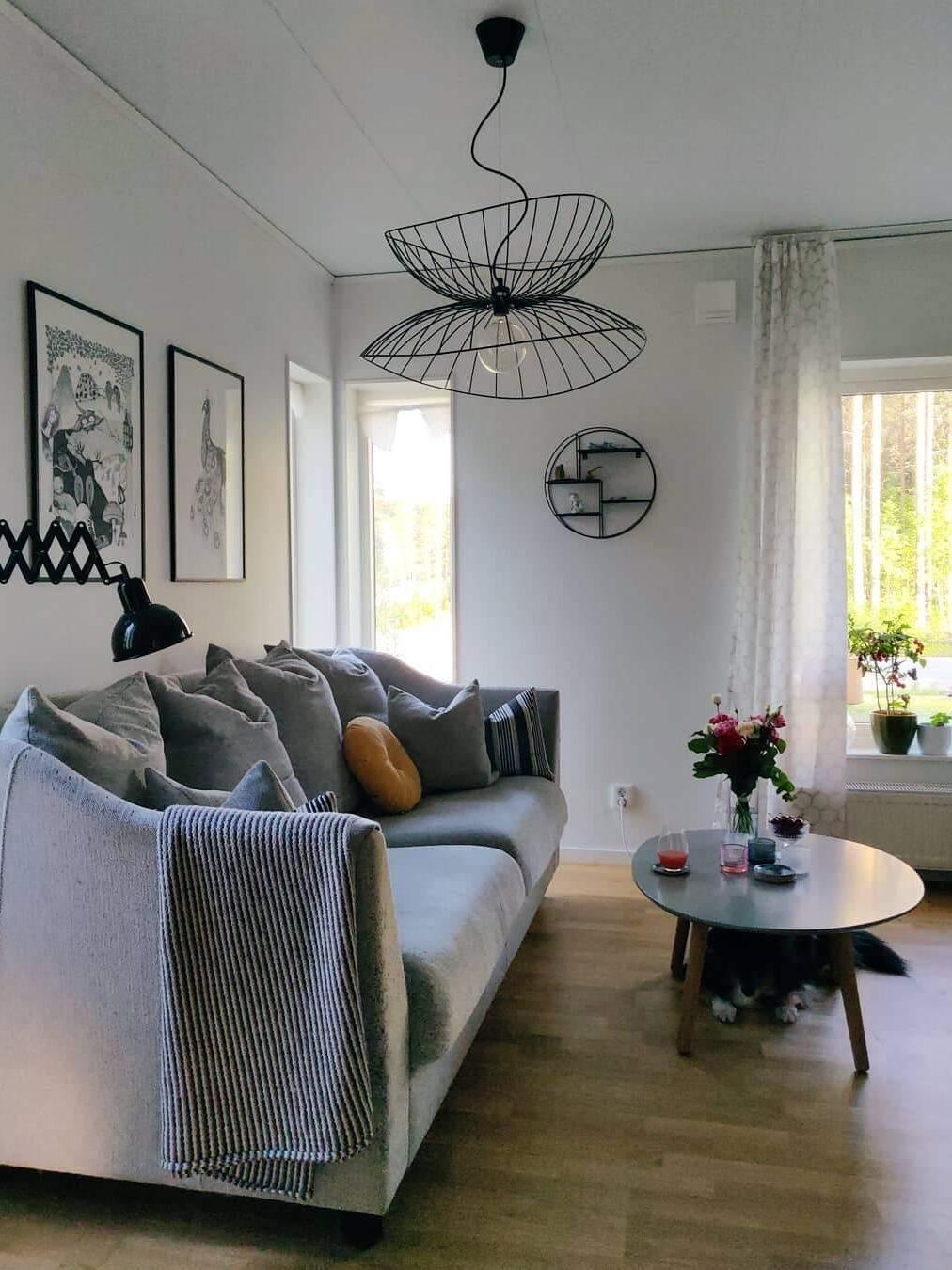 Ray Metal Pendant Light - Cueteks