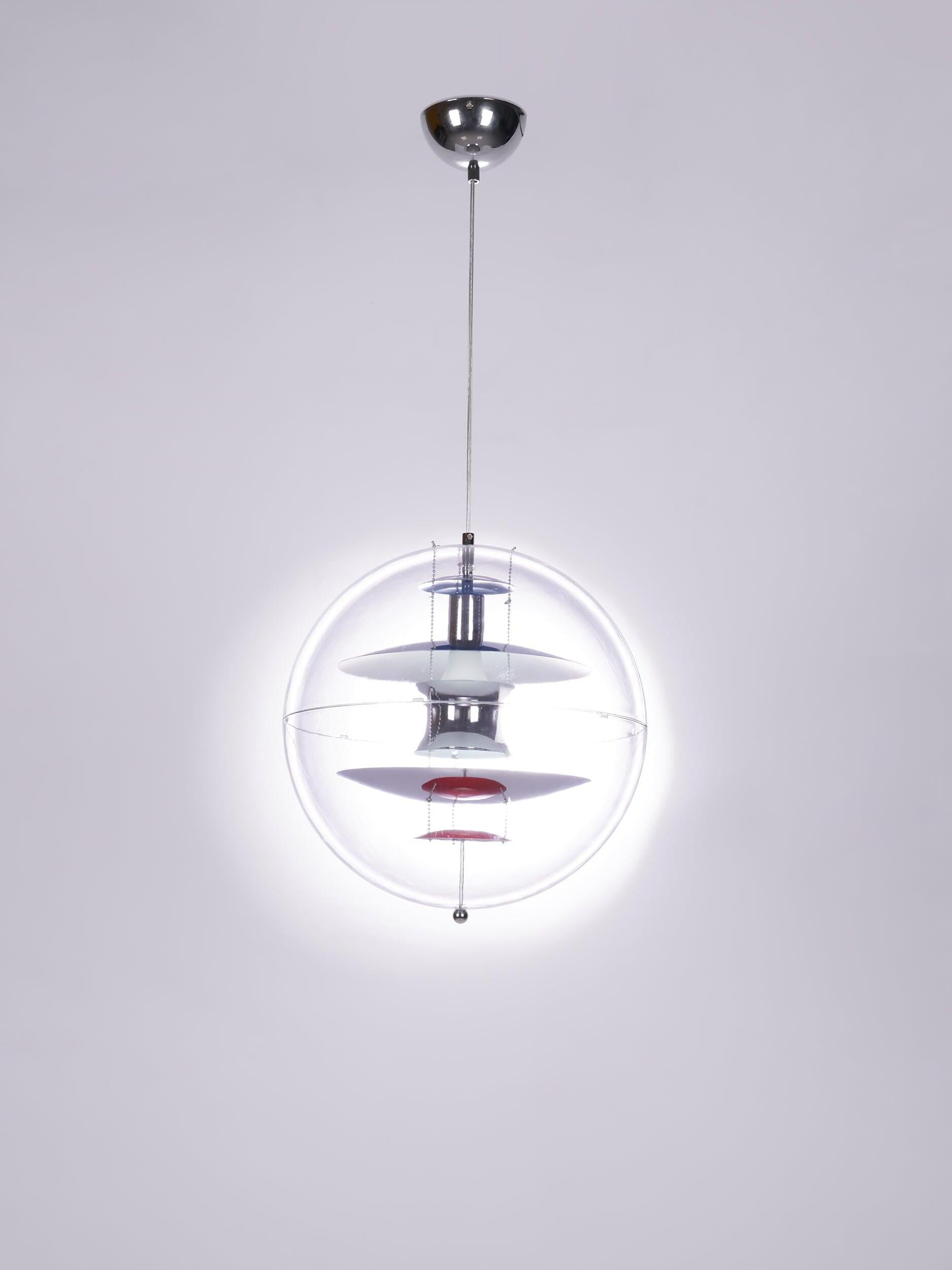 Complete clear globe pendant with a chrome-tone hemispherical canopy and light-coloured suspension cable