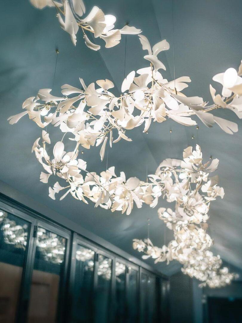 Modern Ceramics Flower Gingko Chandelier C - Cueteks