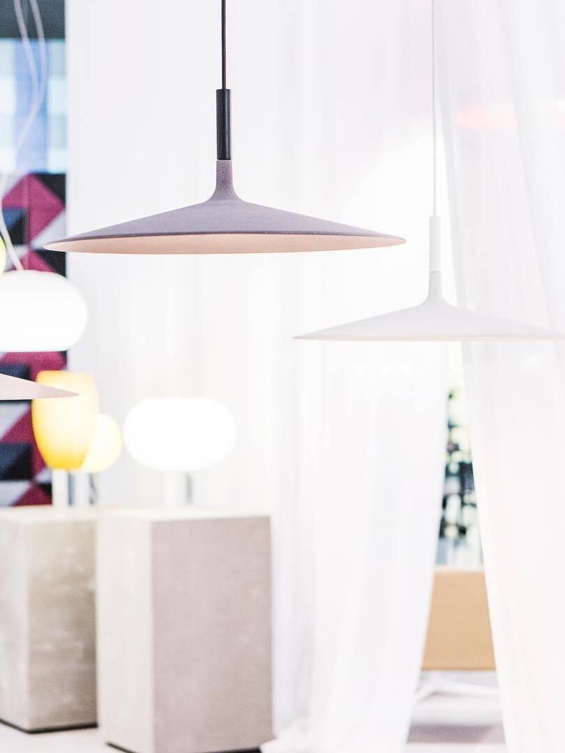 Aplomb Metal Pendant Lamp - Cueteks
