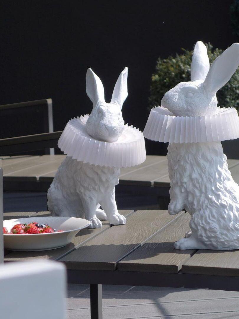 White Resin Rabbit Decorative Table Lamp - Cueteks