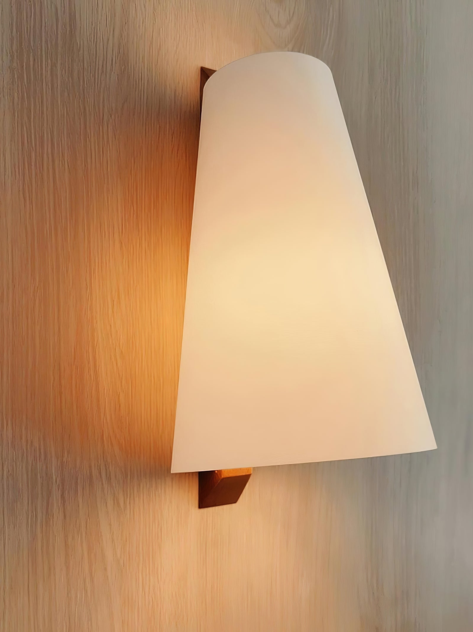 Lupe tapered shade and wooden backplate seen at an angle